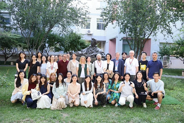 18-22 июня 2025 года Россия приняла участие в Международной книжной ярмарке в Пекине